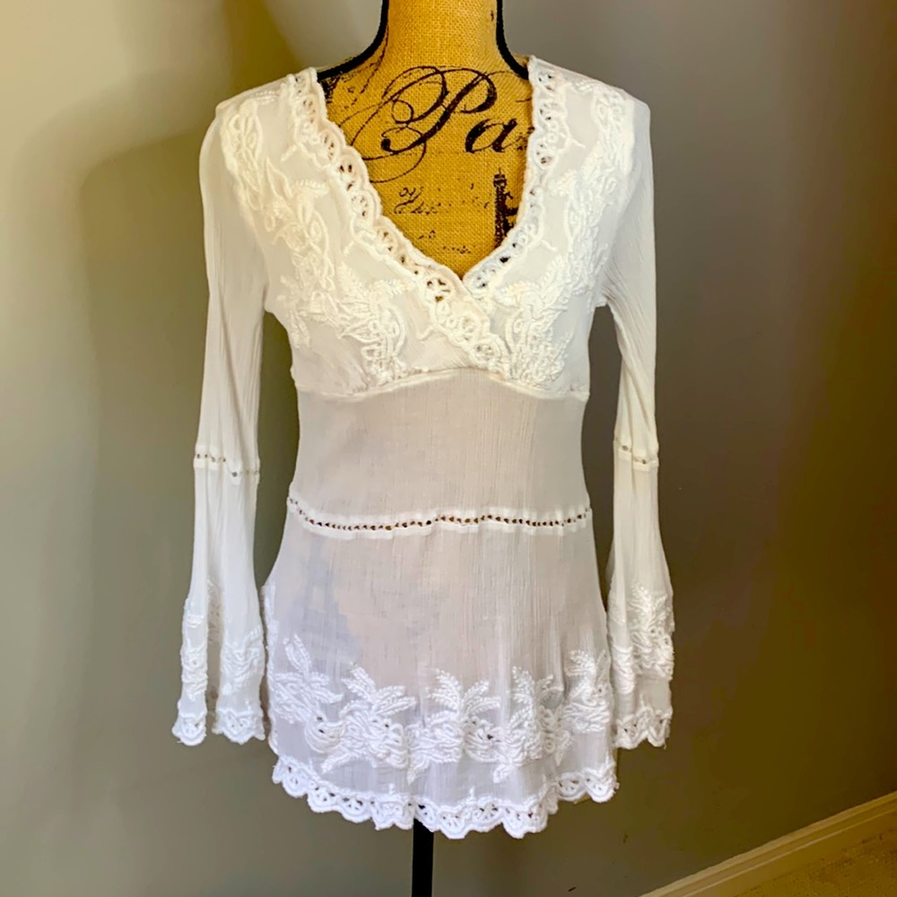 Indian inspired embroidery white flowy tunic